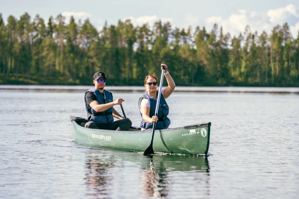 feel-nordic-canoeing-003